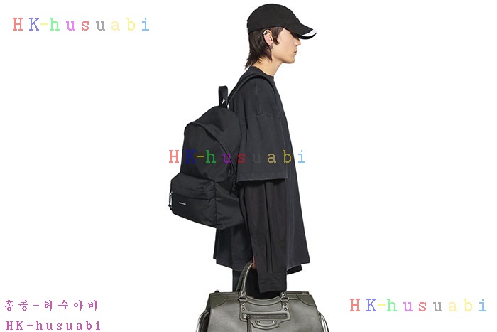 NEW 발렌시아가 긴팔티 신상 B 557239