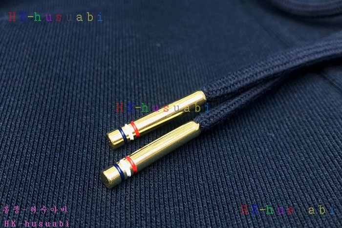 NEW 톰브라운 반바지 신상 TB 4245525