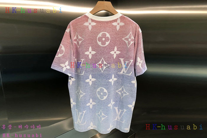 NEW 루이비통 반팔티 신상 LV 857227