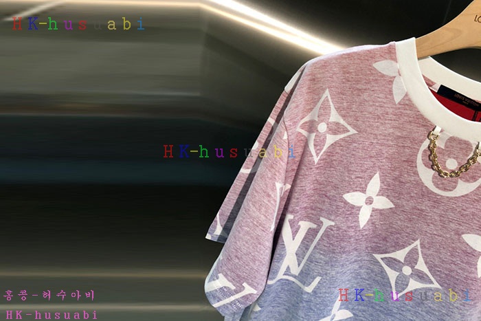 NEW 루이비통 반팔티 신상 LV 857227