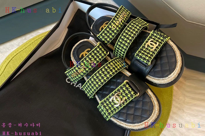 NEW  샤넬 샌들 신상 C 355102