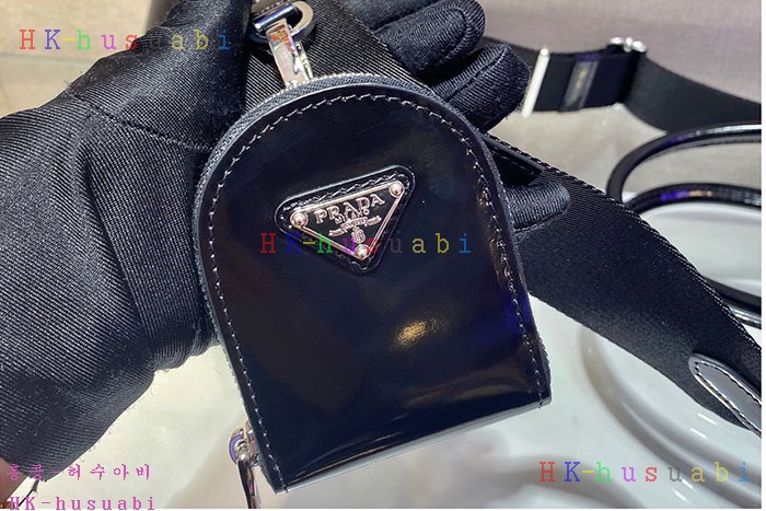 ★미러급★ 프라다 브러시드 레더 핸드백 1BA320(2컬러)