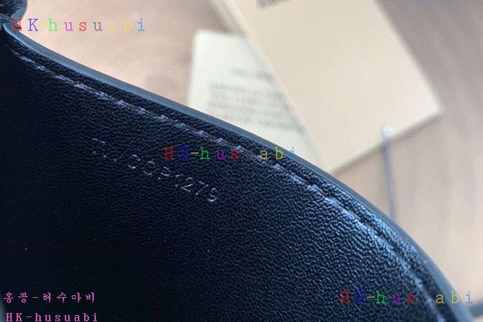 ★미러급★버버리 휴대폰 케이스 크로스백 80408811