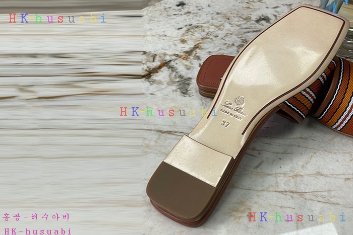 NEW 로로피아나 샌들 신상 L 688720