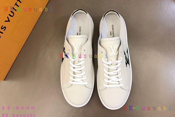 NEW 루이비통 스니커즈 신상 LV 811141