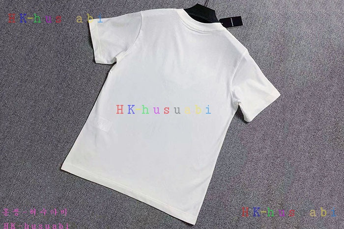 NEW 알마니 반팔티 신상 A 2233021