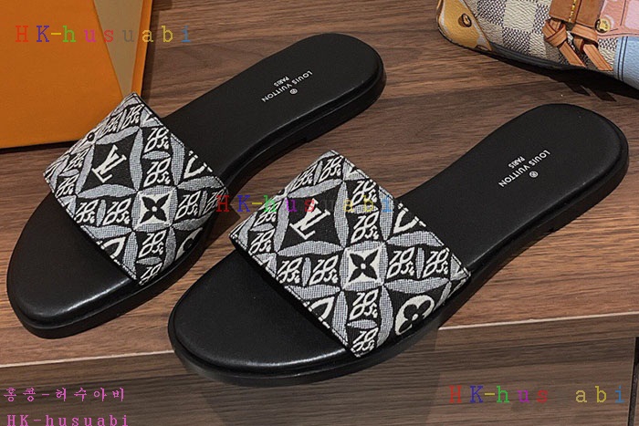 NEW 루이비통 샌들 신상 LV 3056007