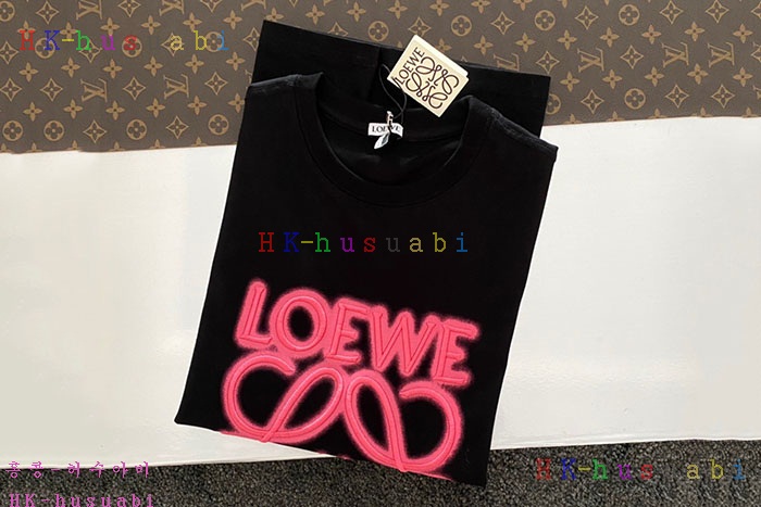 NEW 로에베 반팔티 신상 LW 9342501