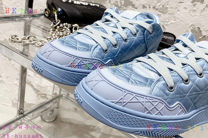 NEW 디올 신발 신상 DR 677401