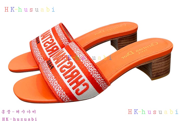 NEW 디올 샌들 신상 DR 677409