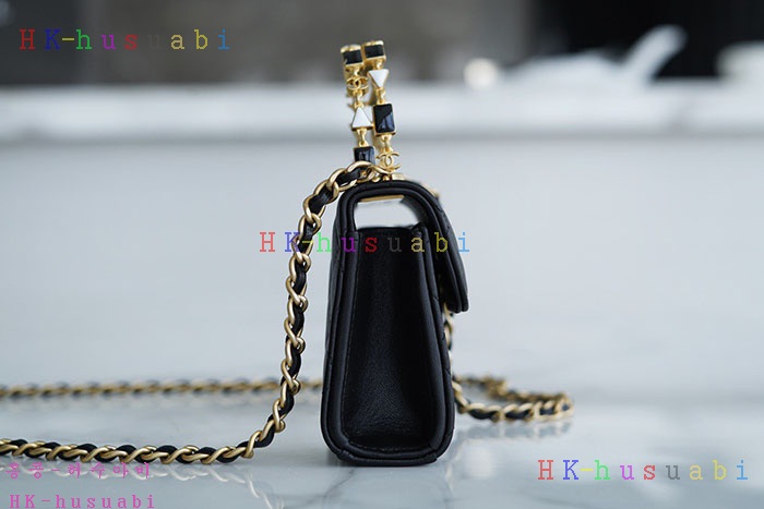★미러급★샤넬 22B 탑핸들 체인 미니백 AP2944