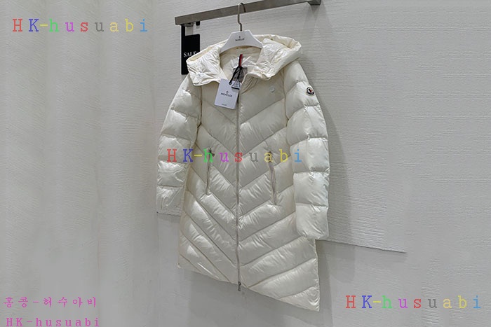 NEW 몽클레어 패딩 신상 M 683359