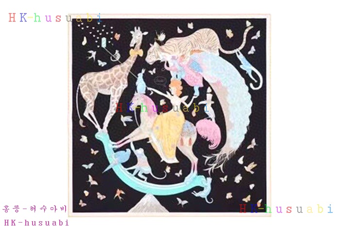 NEW 에르메스 스카프 신상 H 673552