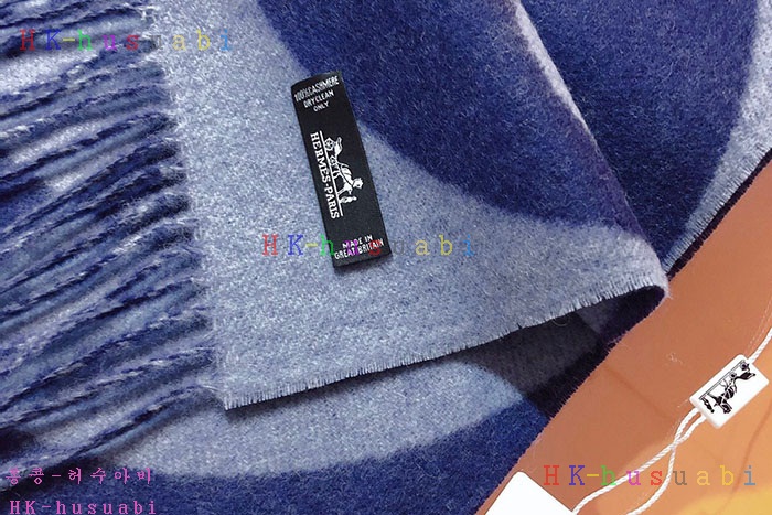 NEW 에르메스 스카프 신상 H 673562