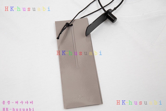 NEW 디올 반팔티 신상 DR 2258001