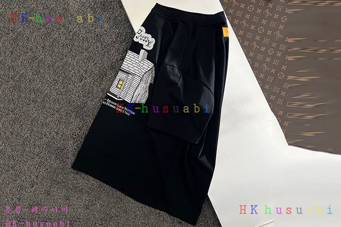 NEW 루이비통 반팔티 신상 LV 958452