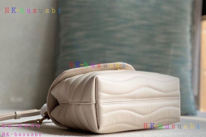 ★미러급★루이비통 홀드 미 M21797