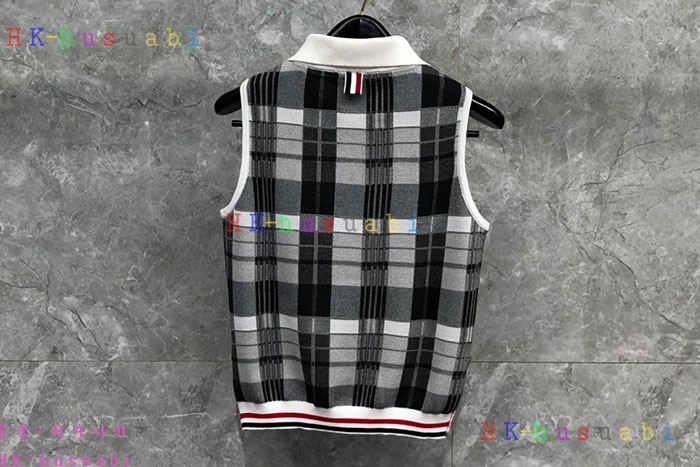 NEW 톰브라운 조끼 신상 TB 966300