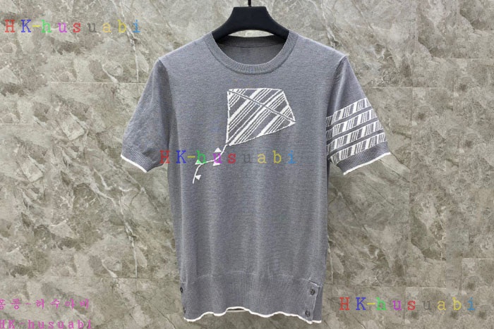 NEW 톰브라운 반팔티 신상 TB 4285031