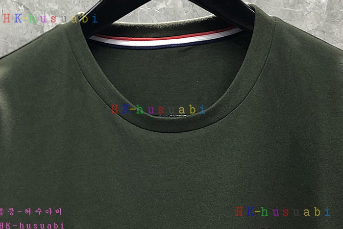 NEW 톰브라운 반팔티 신상 TB 3250025
