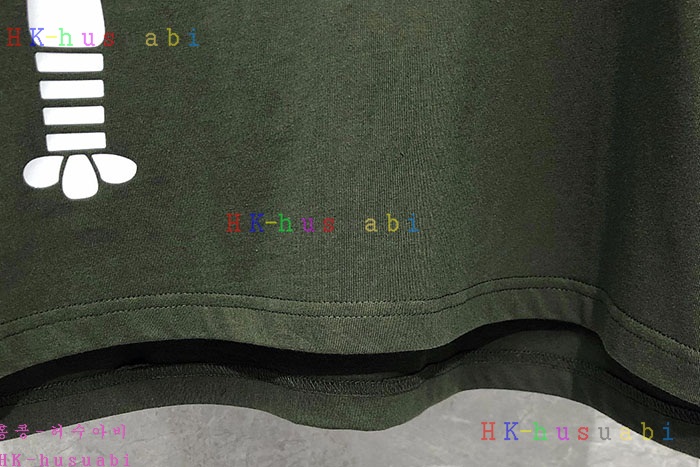 NEW 톰브라운 반팔티 신상 TB 3250025