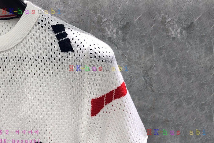 NEW 톰브라운 반팔티 신상 TB 3250029