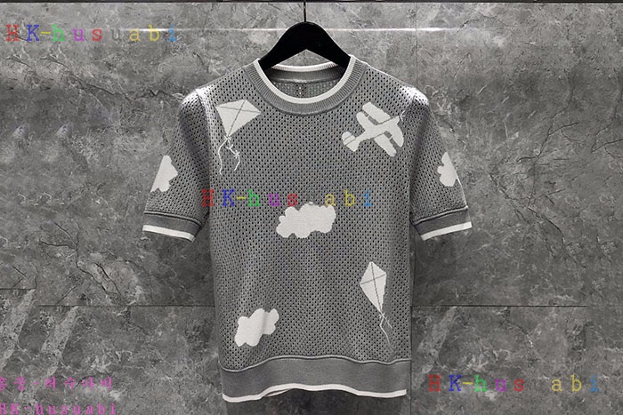 NEW 톰브라운 반팔 신상 TB 328550