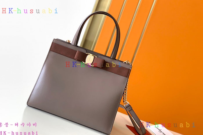 ★미러급★페라가모 바라 탑핸들  21I290-2