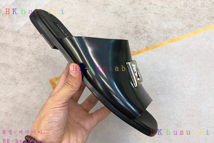 NEW 돌체앤가바나 샌들 신상 DG 652503