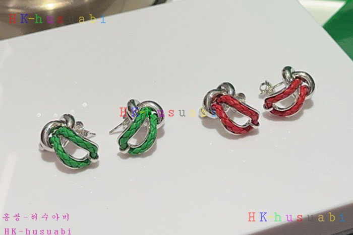 NEW 보테가베네타 귀걸이 신상 BV 525008
