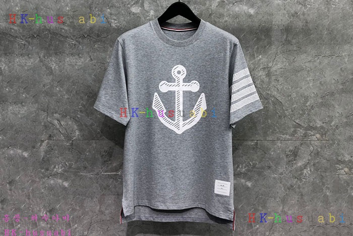 NEW 톰브라운 반팔티 신상 TB 855501