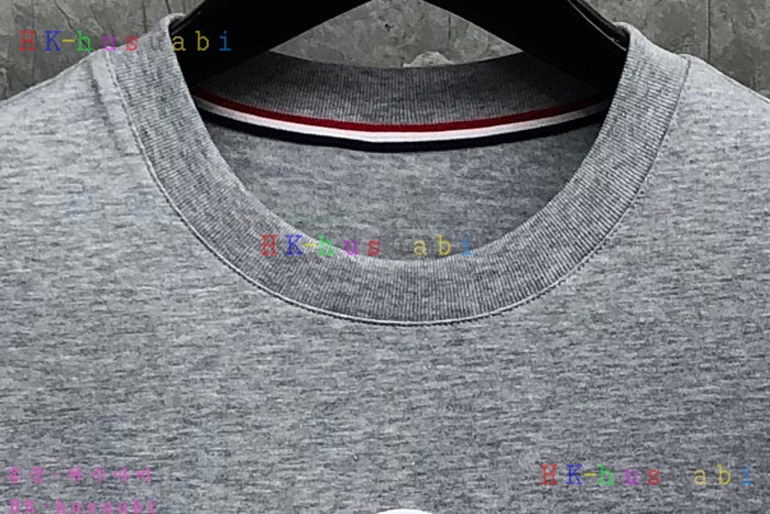 NEW 톰브라운 반팔티 신상 TB 855501
