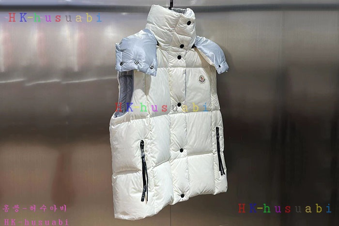 NEW 몽클레어 패딩조끼 신상 M 552816