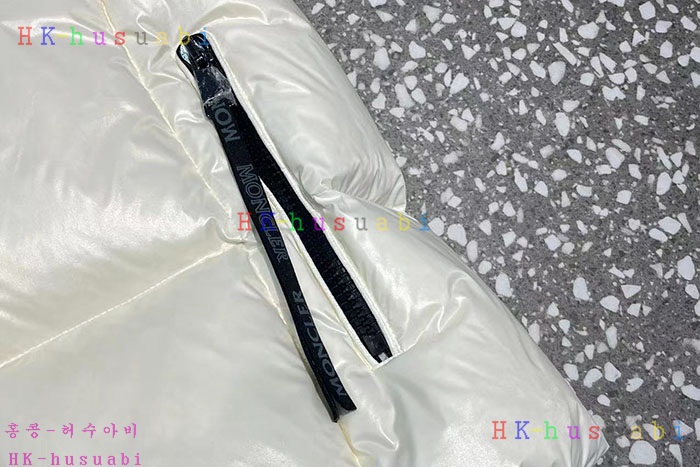NEW 몽클레어 패딩조끼 신상 M 552816
