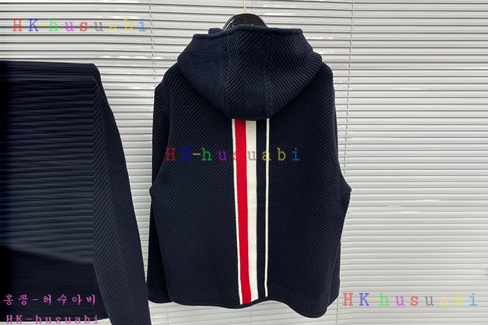 NEW 톰브라운 자켓 신상 TB 574401