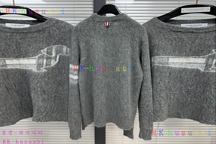 NEW 톰브라운 니트 신상 TB 575500