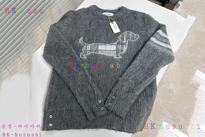 NEW 톰브라운 니트 신상 TB 575500