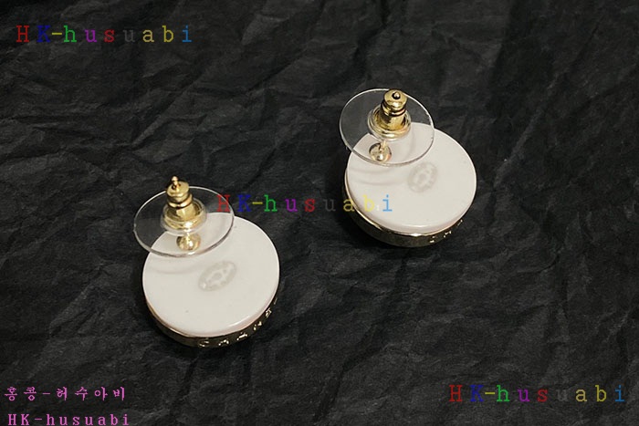NEW 샤넬 귀걸이 신상 C 8250106