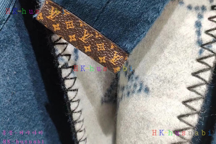 NEW 루이비통 코트 신상 LV 857732