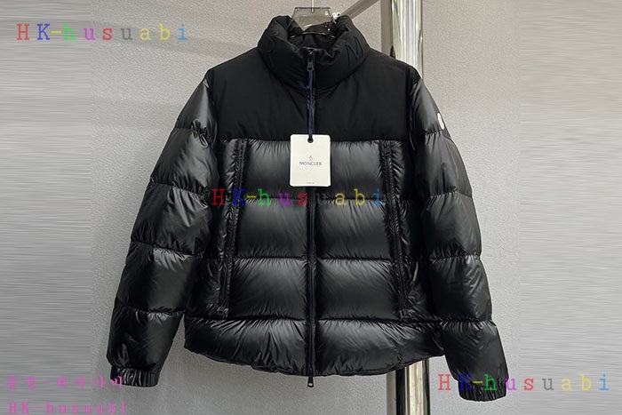 NEW 몽클레어 패딩 신상 M 1074024