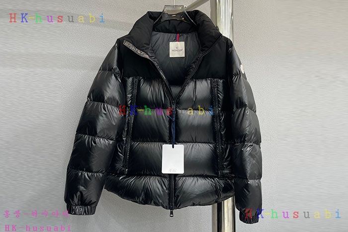 NEW 몽클레어 패딩 신상 M 1074024