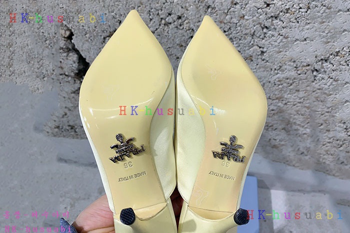 NEW 프라다 신발 신상 P 533013