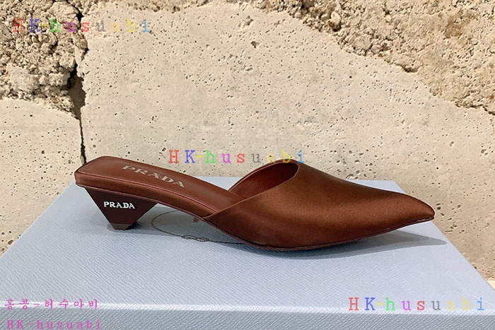 NEW 프라다 신발 신상 P 533021