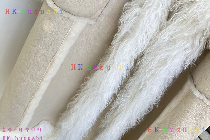 NEW 에르메스 코트 신상 H 8870550