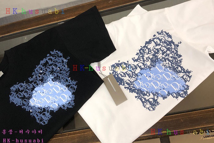 NEW 디올 반팔티 신상 DR 669026