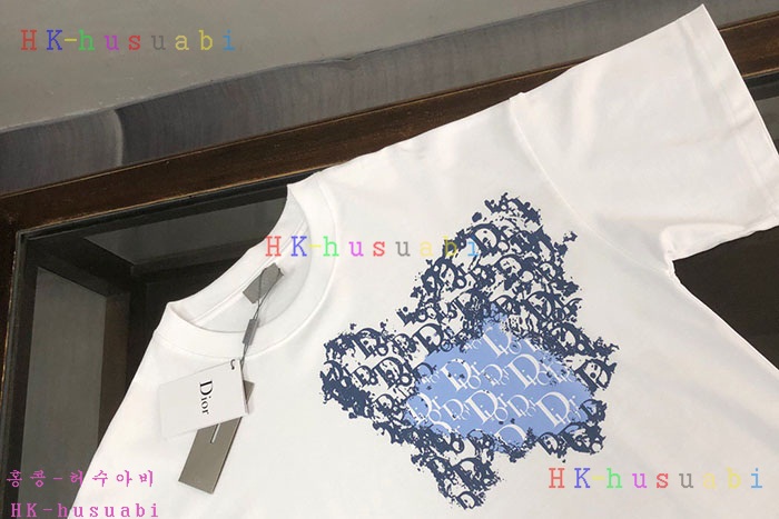 NEW 디올 반팔티 신상 DR 669026
