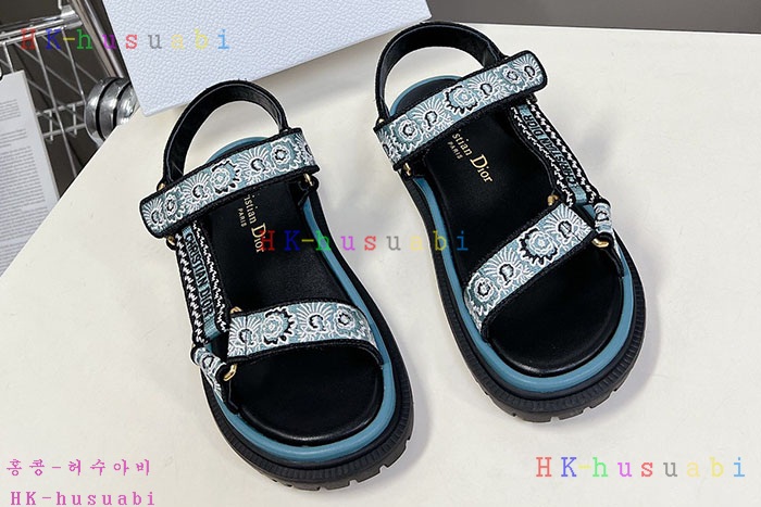 NEW 디올 샌들 신상 DR 655257