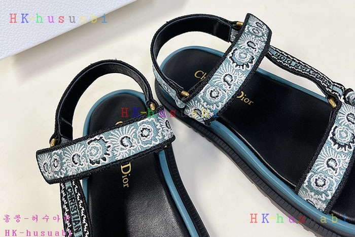 NEW 디올 샌들 신상 DR 655257