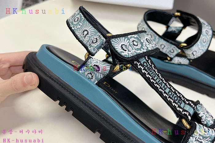 NEW 디올 샌들 신상 DR 655257