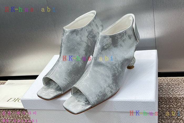 NEW 디올 신발 신상 DR 188570